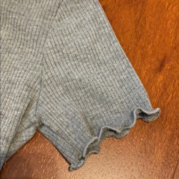 Charlotte Russe Ringer Tee - Picture 3 of 4